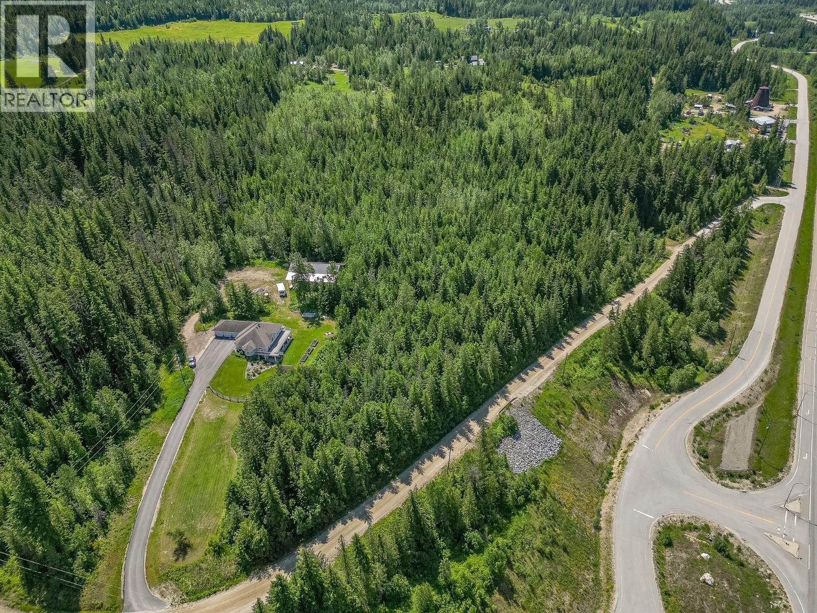  4340 Sederberg Road, Malakwa