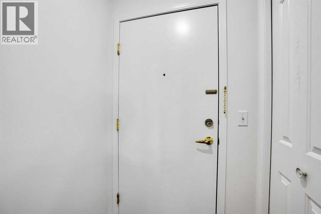 Single Family House for Sale in   Pinecliff Grove NE Pineridge Calgary 