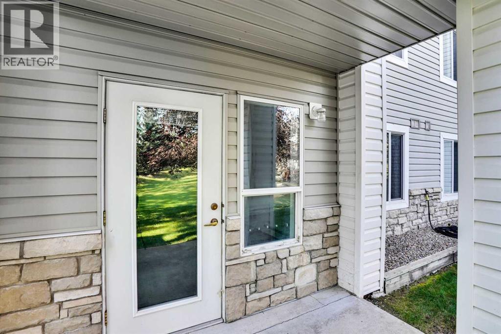 Single Family House for Sale in   Pinecliff Grove NE Pineridge Calgary 