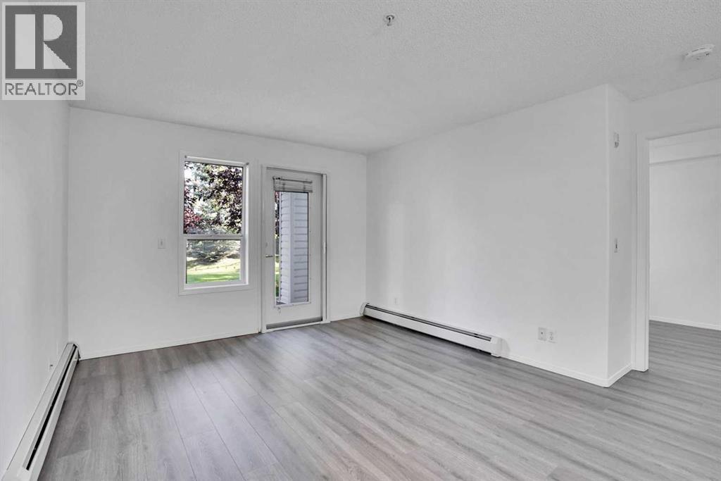 Single Family House for Sale in   Pinecliff Grove NE Pineridge Calgary 