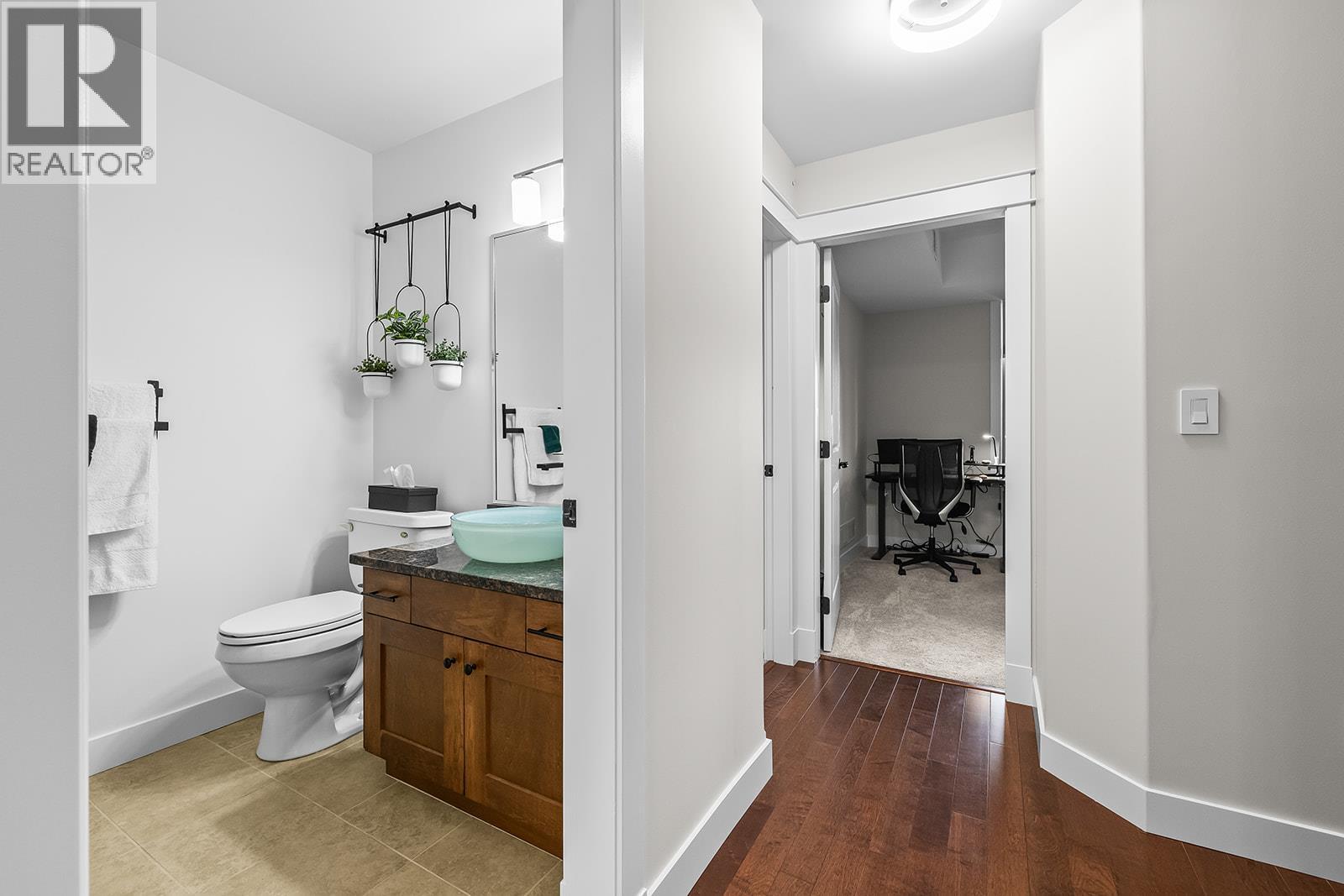 304 2470 Tuscany Drive, West Kelowna