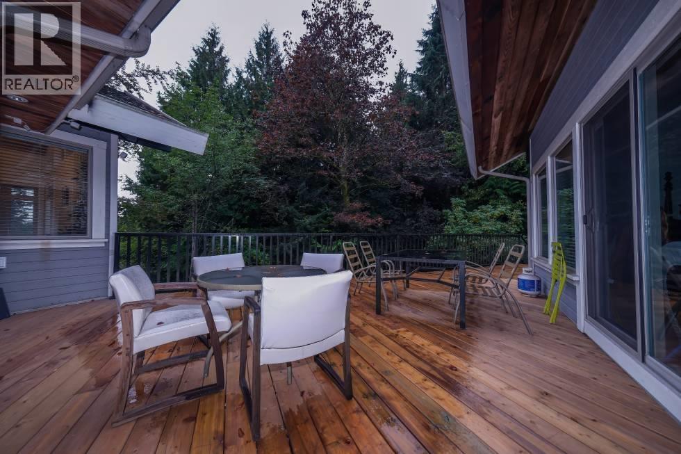 House in West Vancouver - Image 16