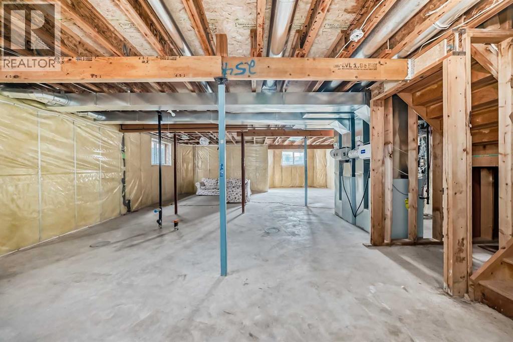 Single Family House for Sale in  Millview Common SW Millrise Calgary 