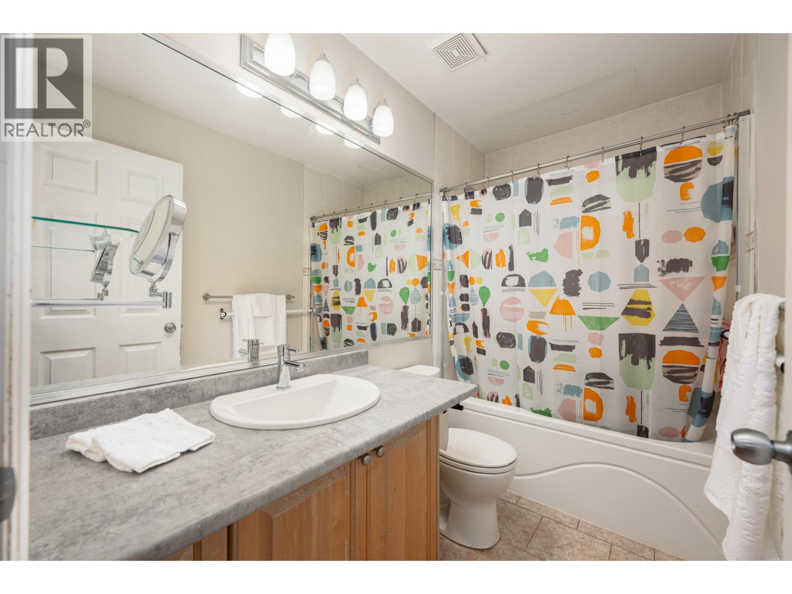 7489 ROSEWOOD STREET, Burnaby