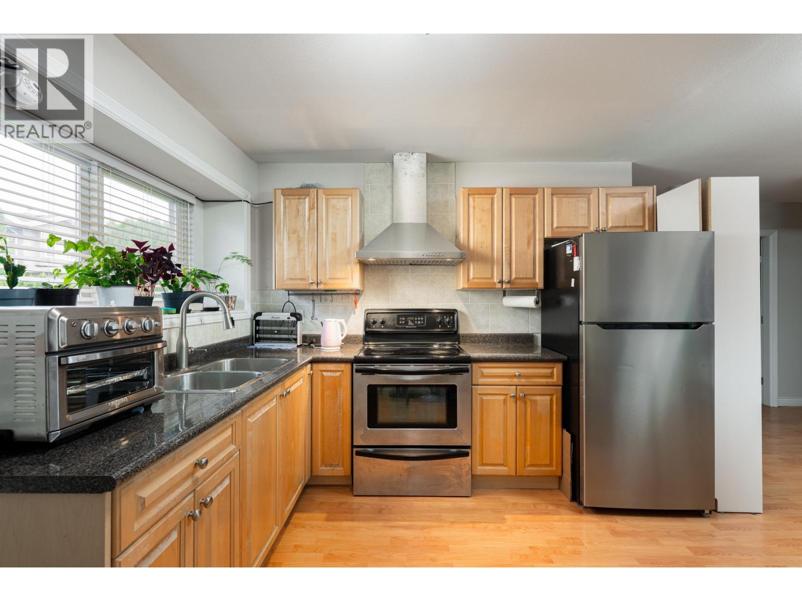 7489 ROSEWOOD STREET, Burnaby