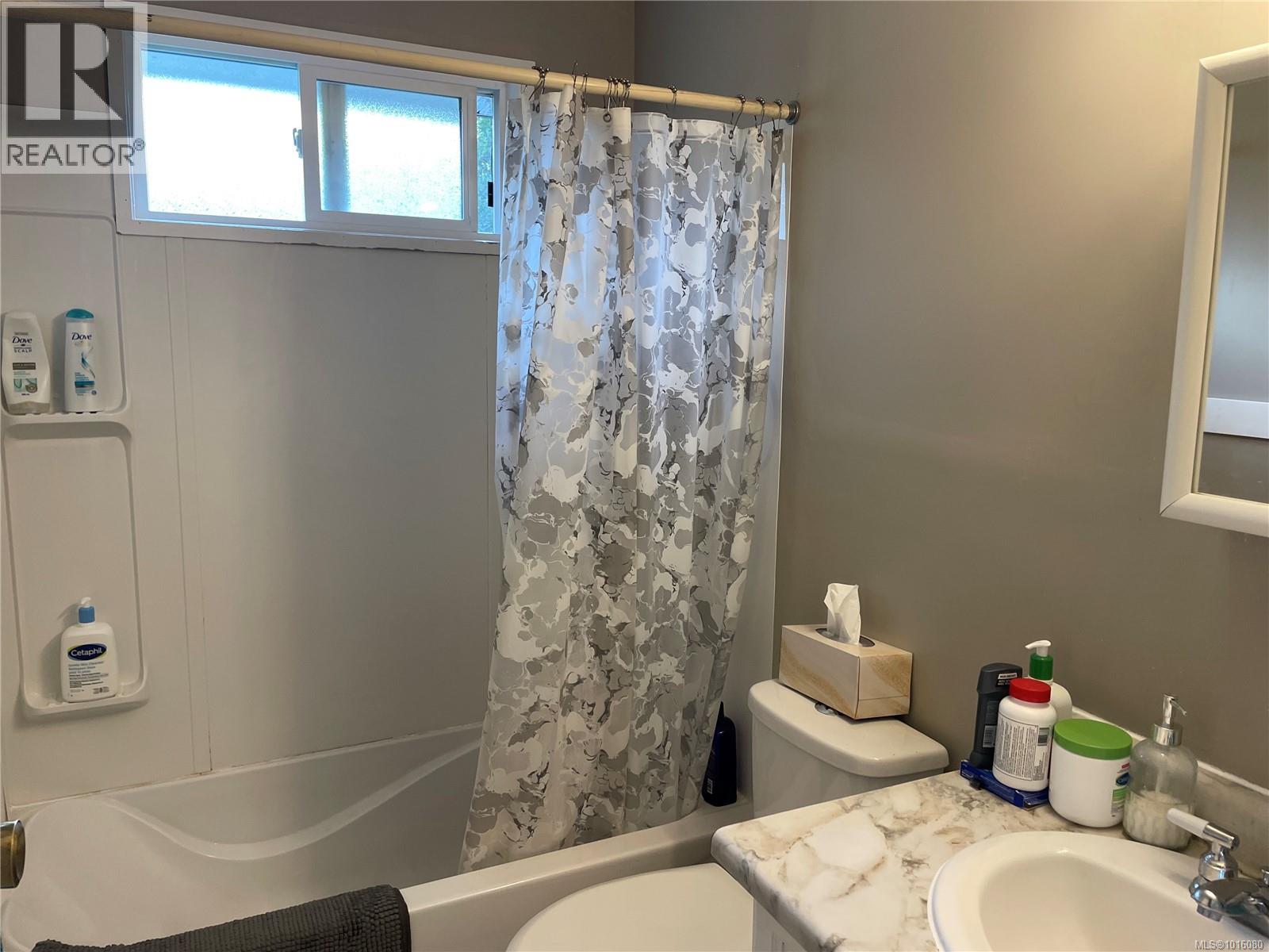 5060 Beaver Harbour Rd, Port Hardy