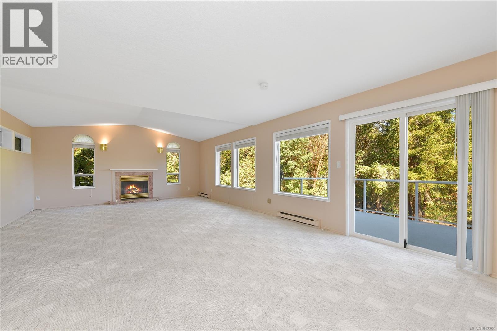  1470 Honeysuckle Place, North Saanich