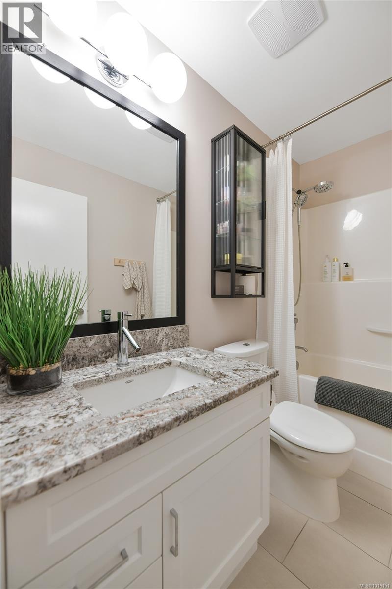 107 1145 Sikorsky Road, Langford