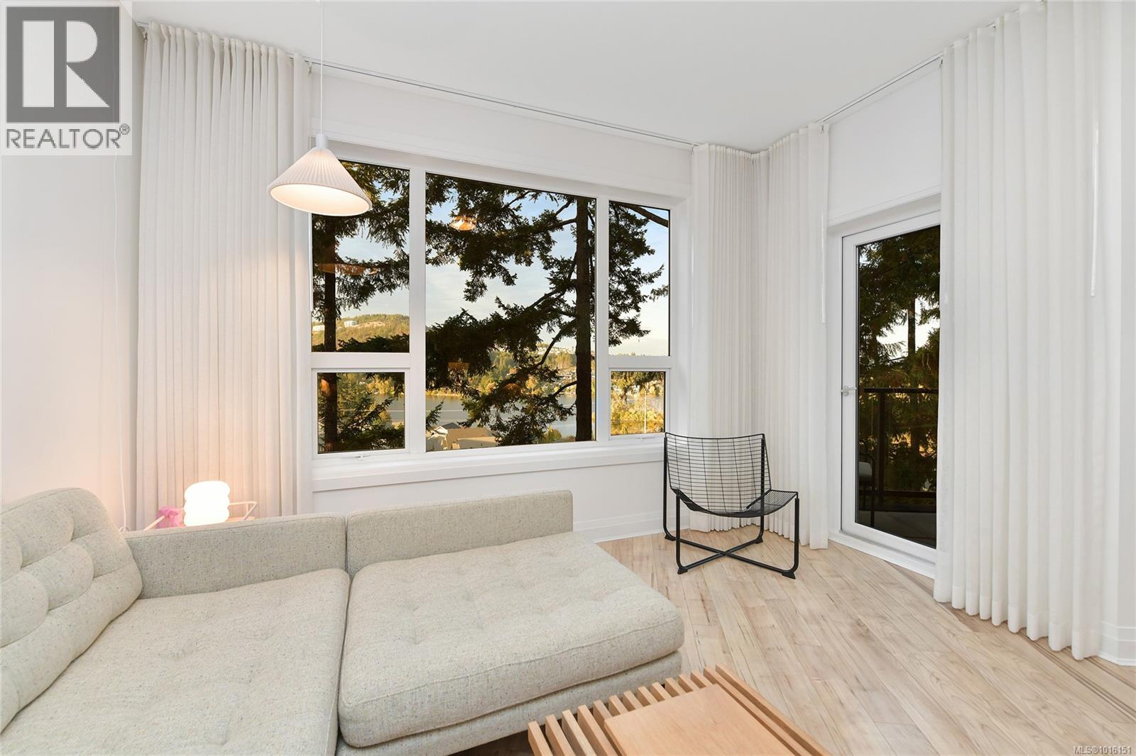 107 1145 Sikorsky Road, Langford