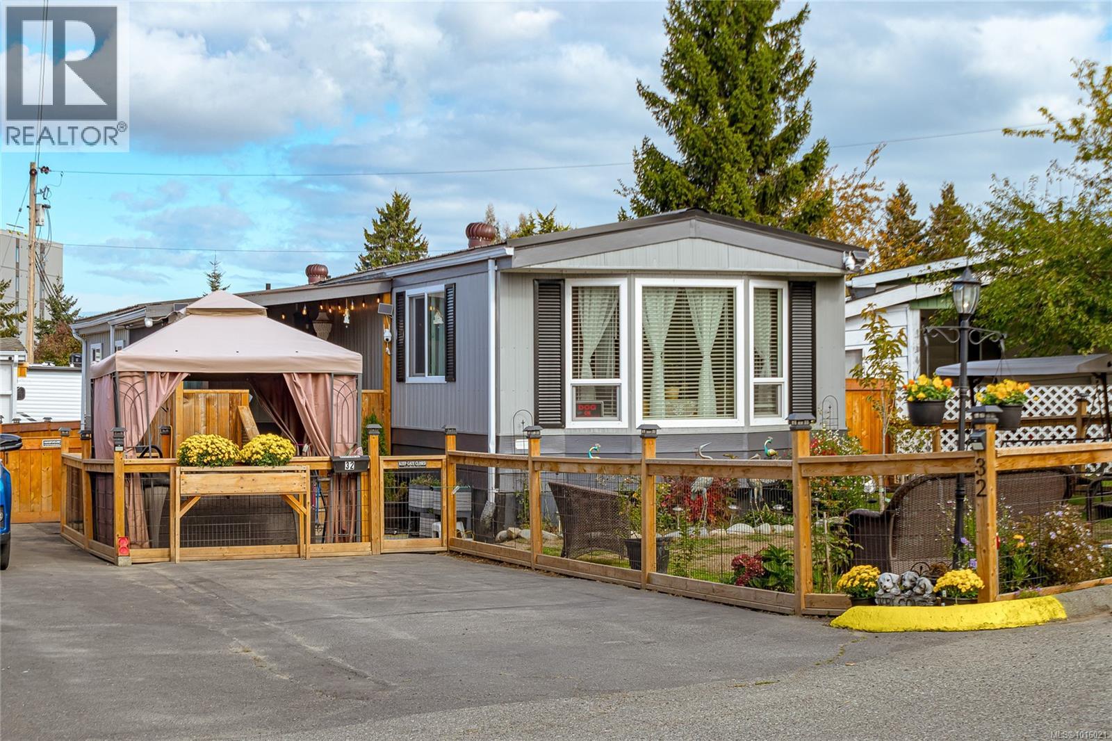 32 1498 Admirals Road, View Royal