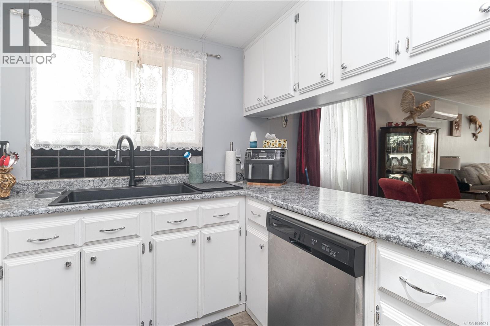 32 1498 Admirals Road, View Royal