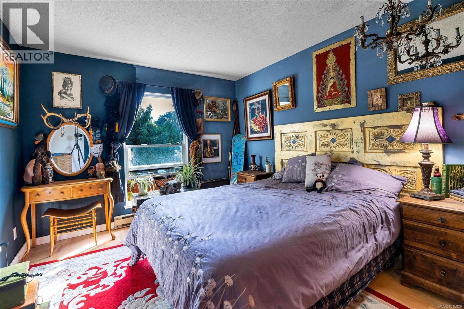 206 1725 Cedar Hill Cross Road, Saanich