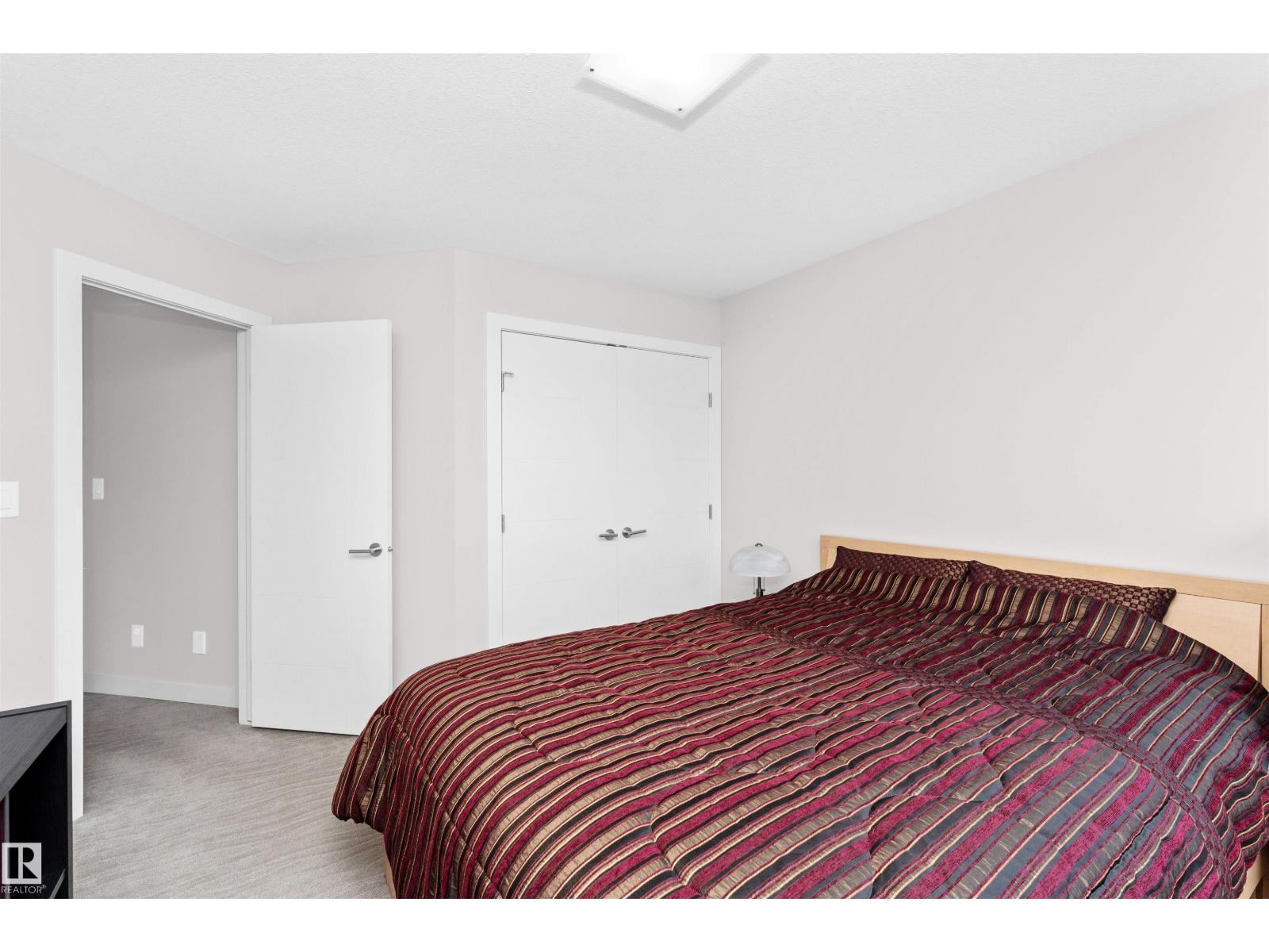 7404 MAY CM NW, Edmonton