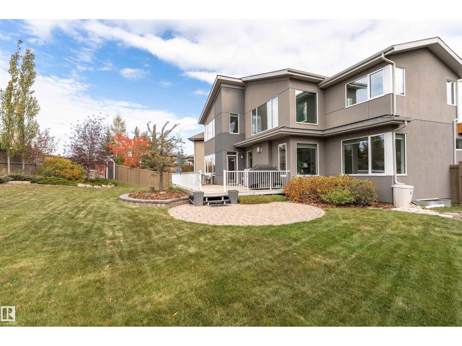 7404 MAY CM NW, Edmonton