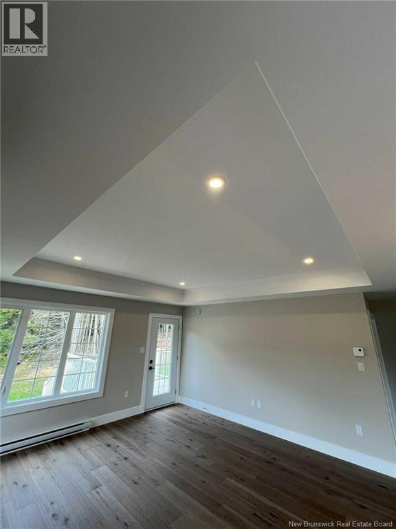 28 HAMEL DRIVE - 12