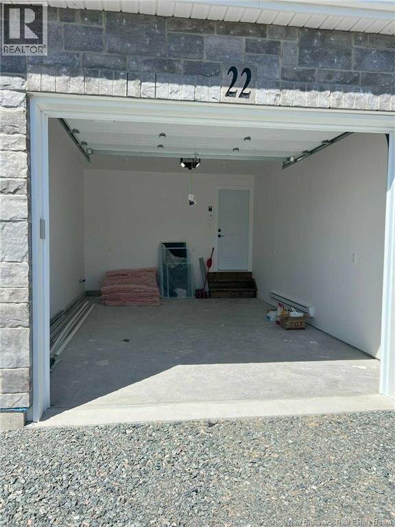 28 HAMEL DRIVE - 19