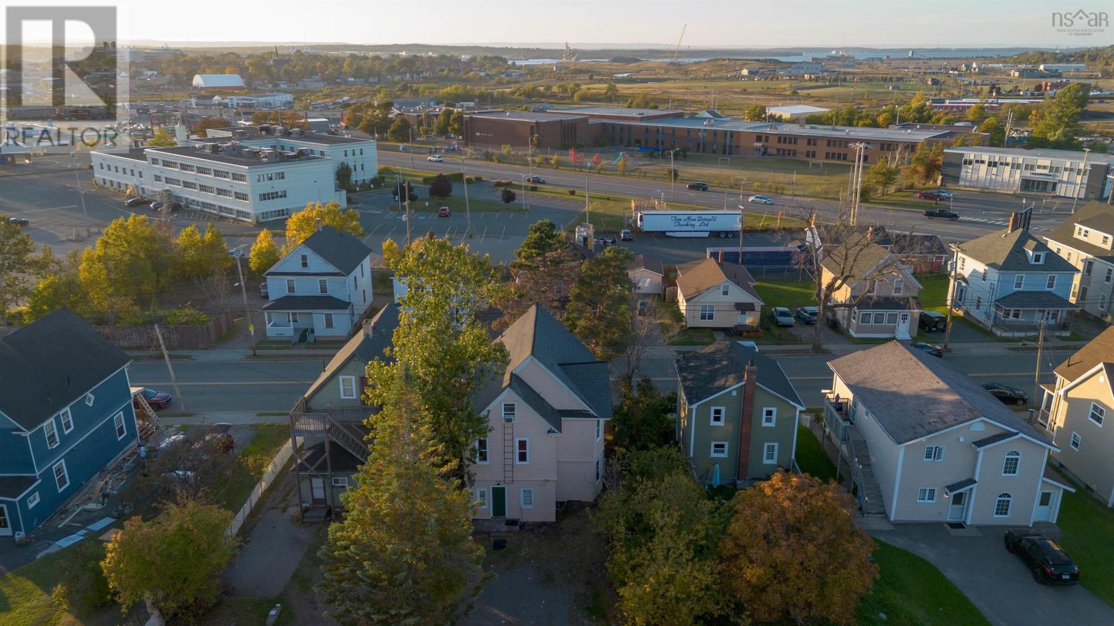 Property 12 of 18 of 476 Townsend Street