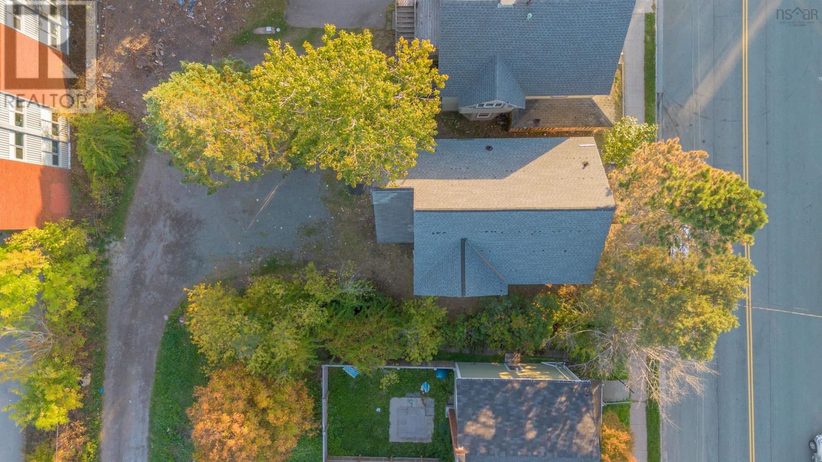 Property 4 of 18 of 476 Townsend Street