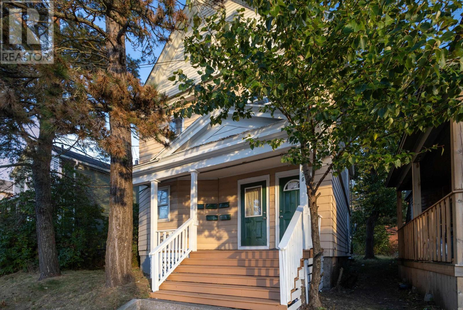 Property 15 of 18 of 476 Townsend Street