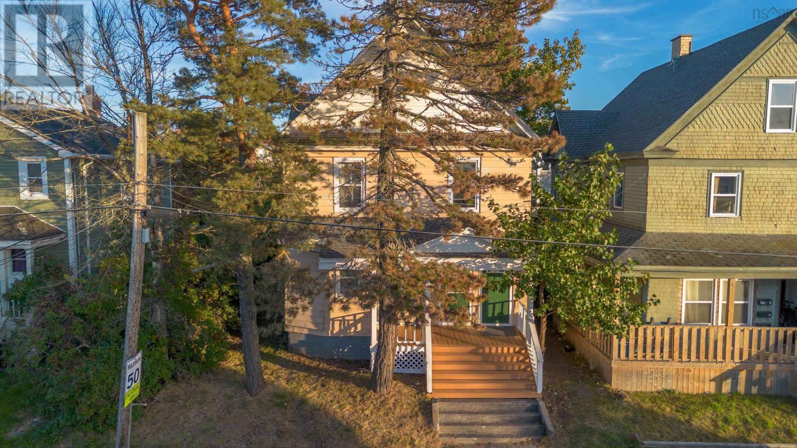 Property 18 of 18 of 476 Townsend Street