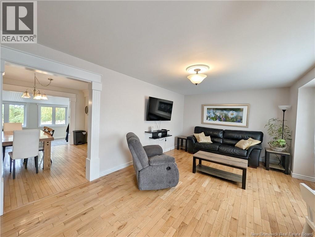 3240 Rue Brideau - Image 8