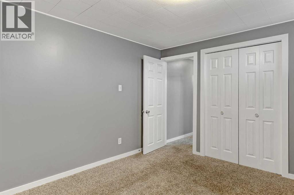 Single Family House Bungalow for Sale in   Avenue Mountview Grande Prairie 
