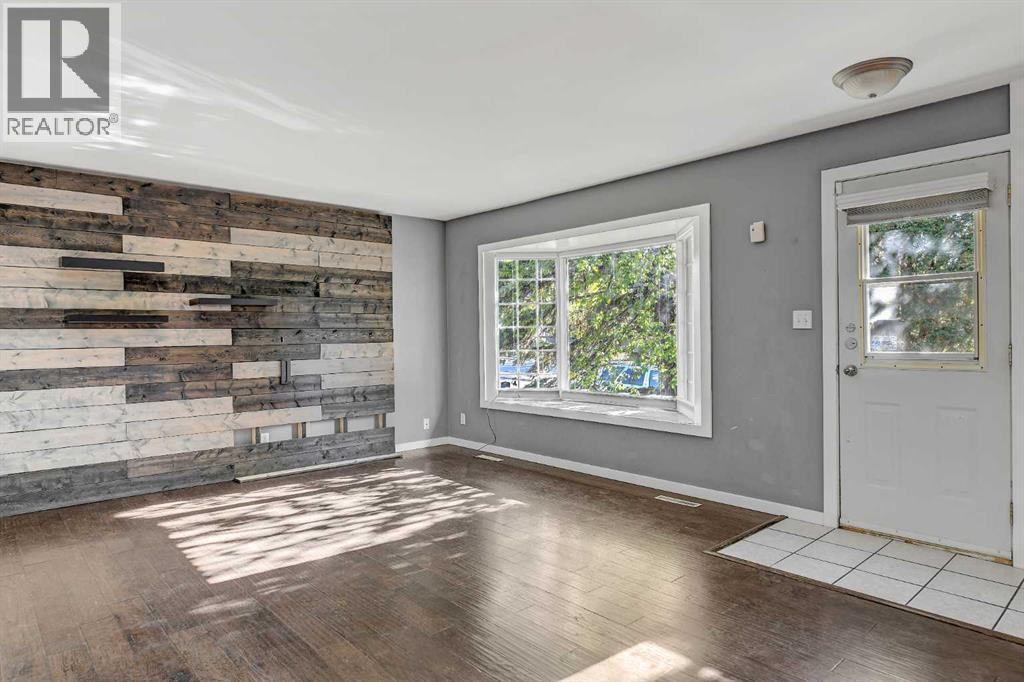 Single Family House Bungalow for Sale in   Avenue Mountview Grande Prairie 