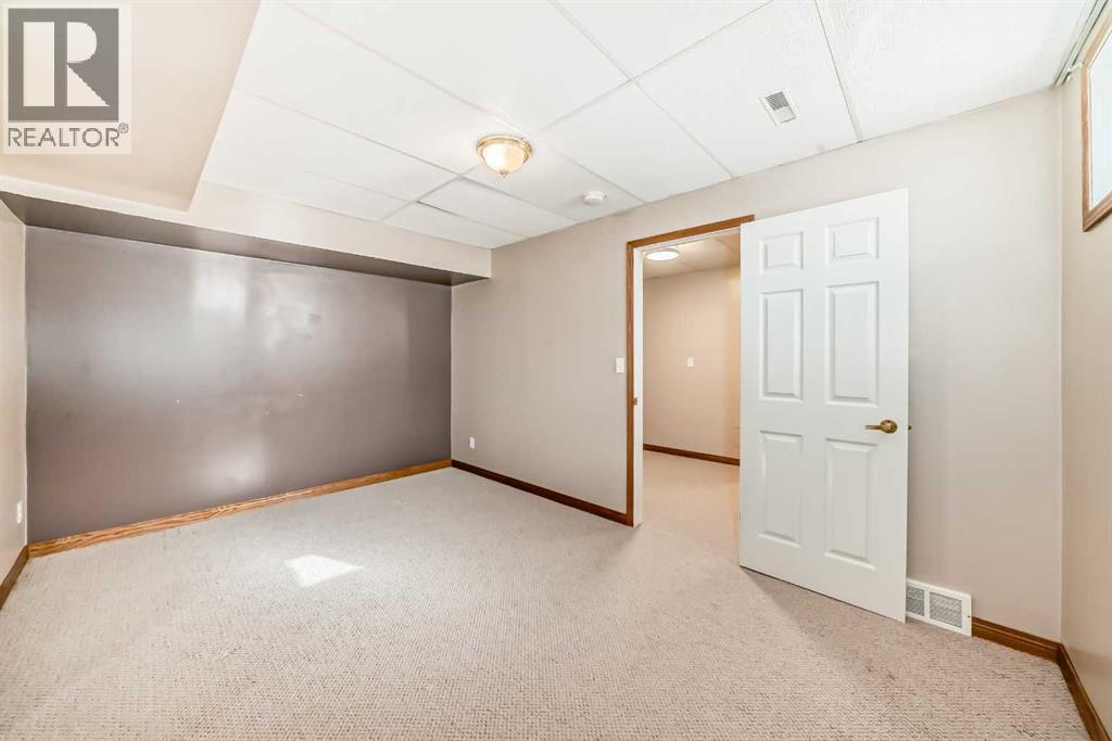 29 Rowell Close, Red Deer