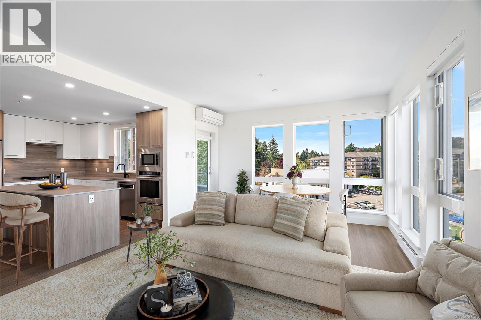 418 960 Reunion Avenue, Langford