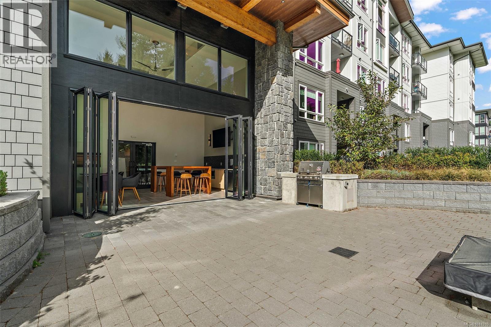 418 960 Reunion Avenue, Langford