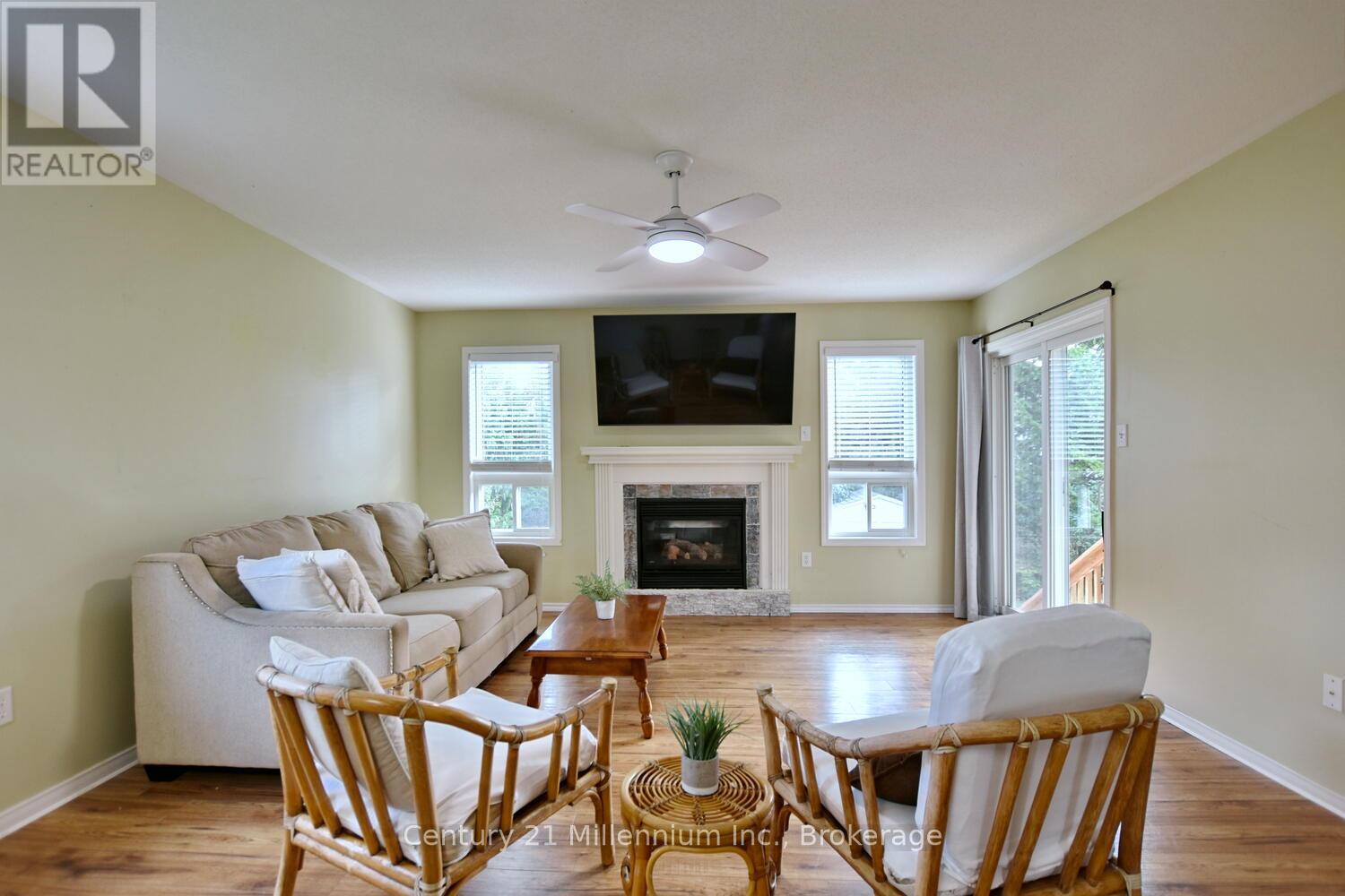 35 NORTHWOOD DRIVE - 15