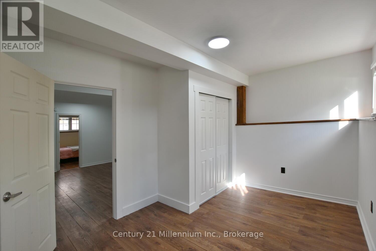 35 NORTHWOOD DRIVE - 26