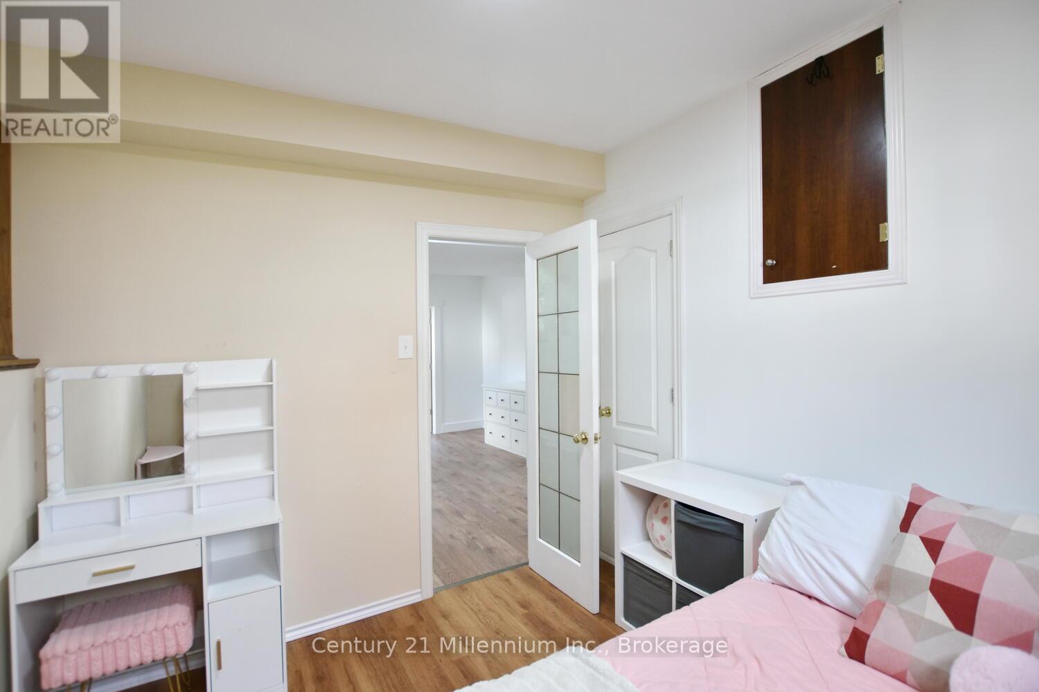 35 NORTHWOOD DRIVE - 30