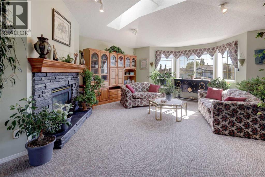Single Family House for Sale in  Harvest Oak Rise NE Harvest Hills Calgary 