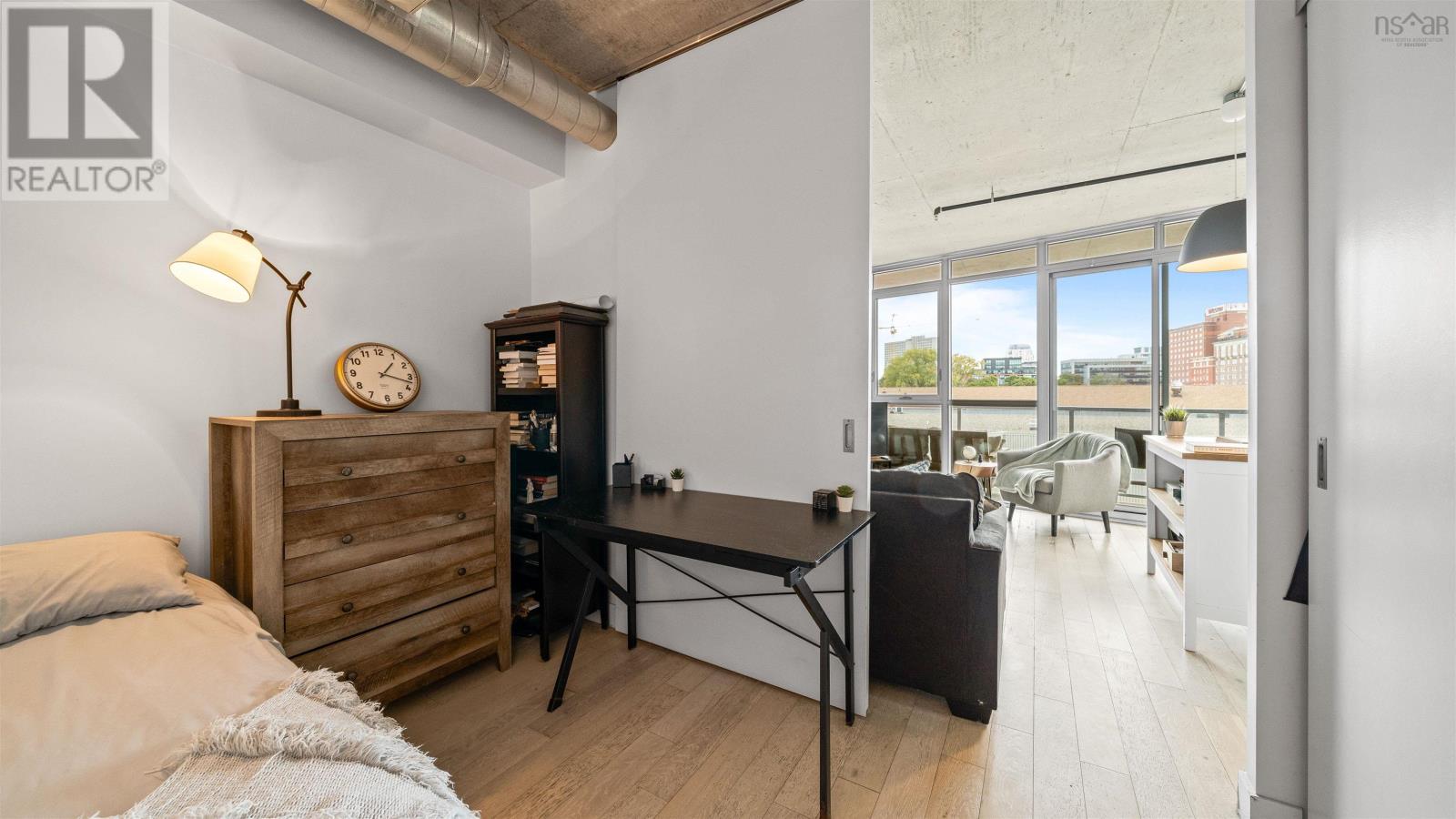 Property 20 of 31 of 406 1065 Barrington Street