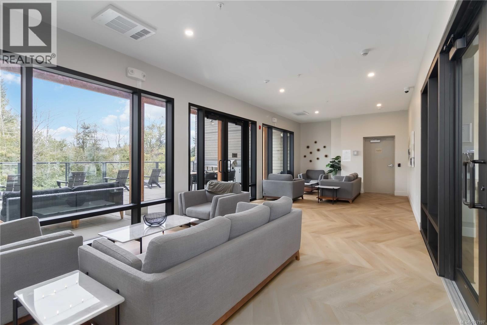 433 920 Reunion Avenue, Langford