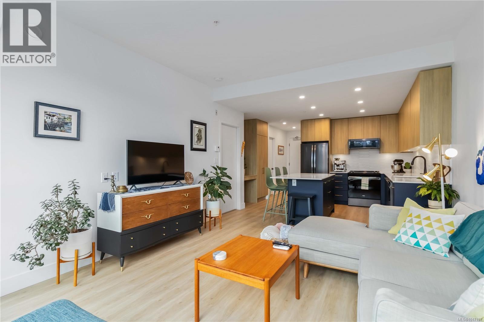 433 920 Reunion Avenue, Langford
