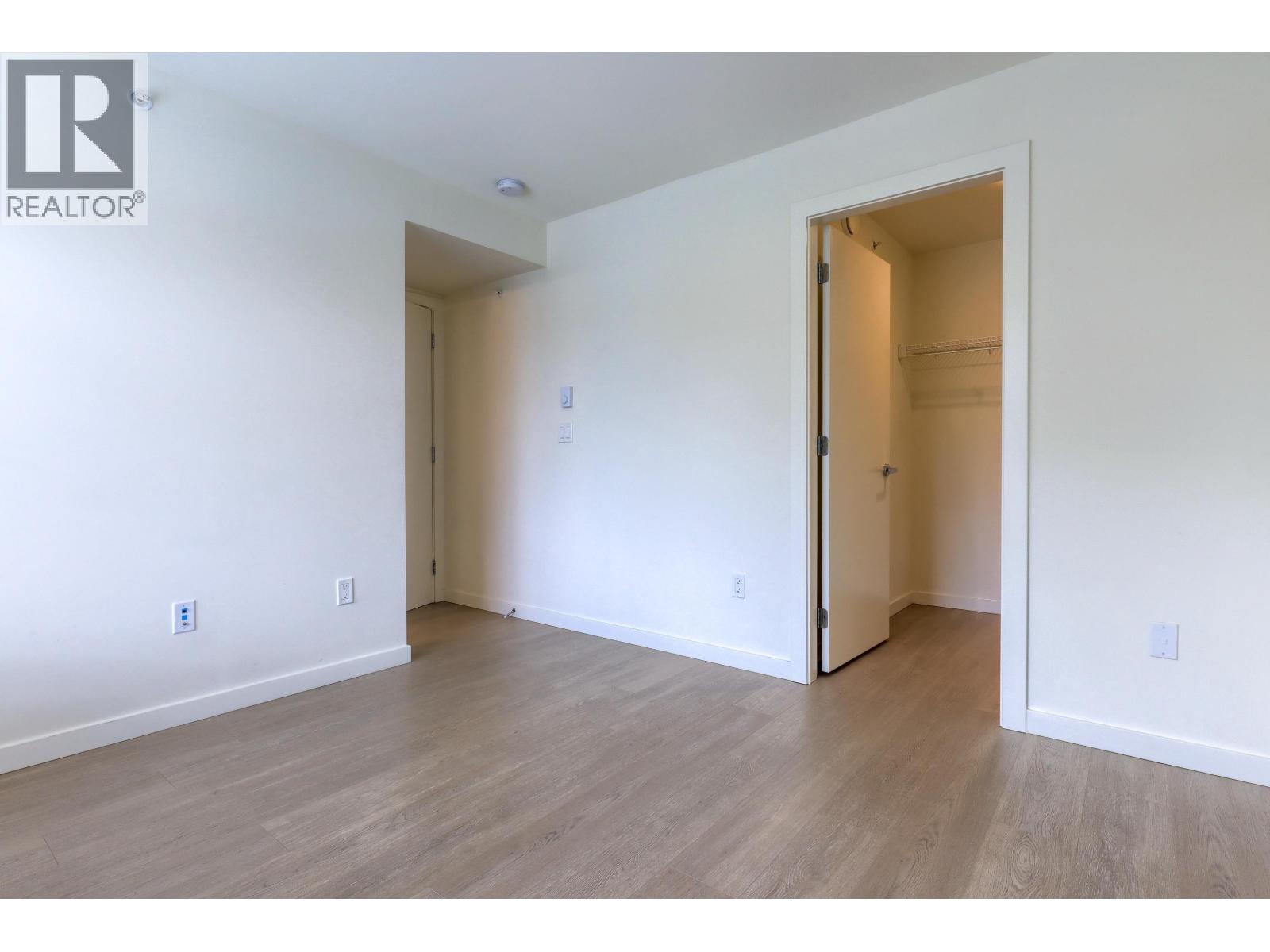 6 629 SOUTH DYKE ROAD, New Westminster