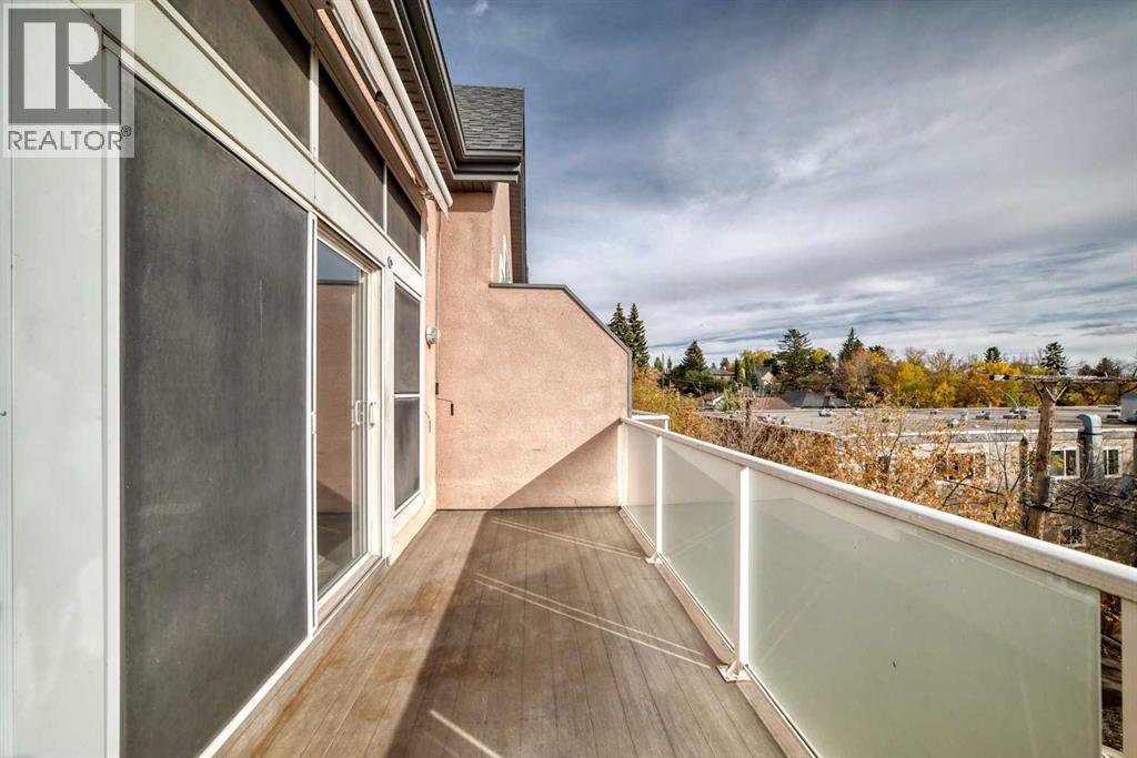 Single Family House Loft for Sale in    Avenue SW South Calgary Calgary 