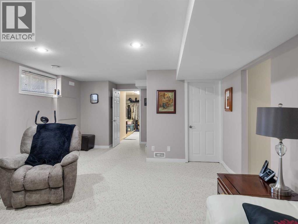 939 Ramage Crescent, Red Deer