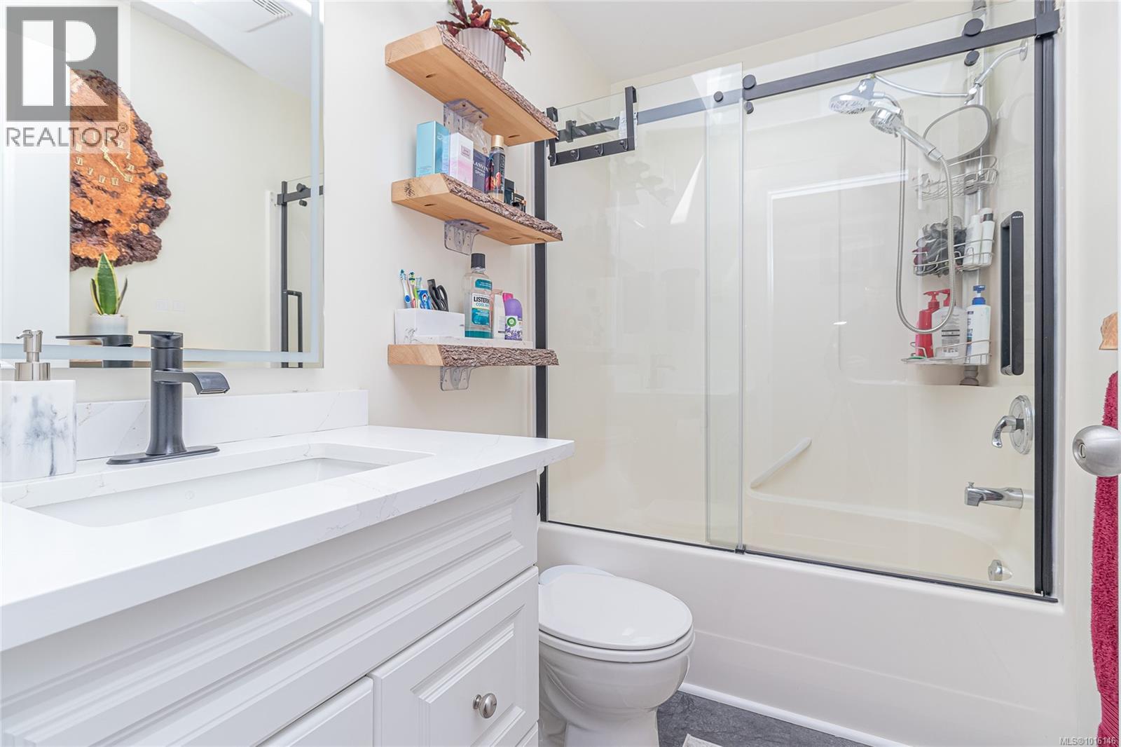  2617 Country Terrace, Langford