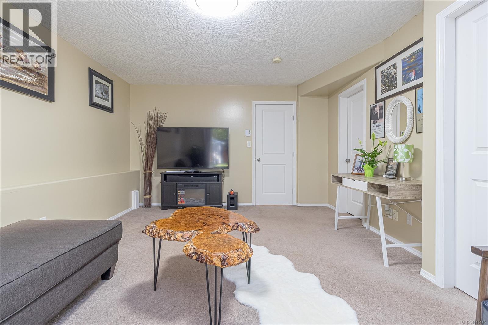  2617 Country Terrace, Langford