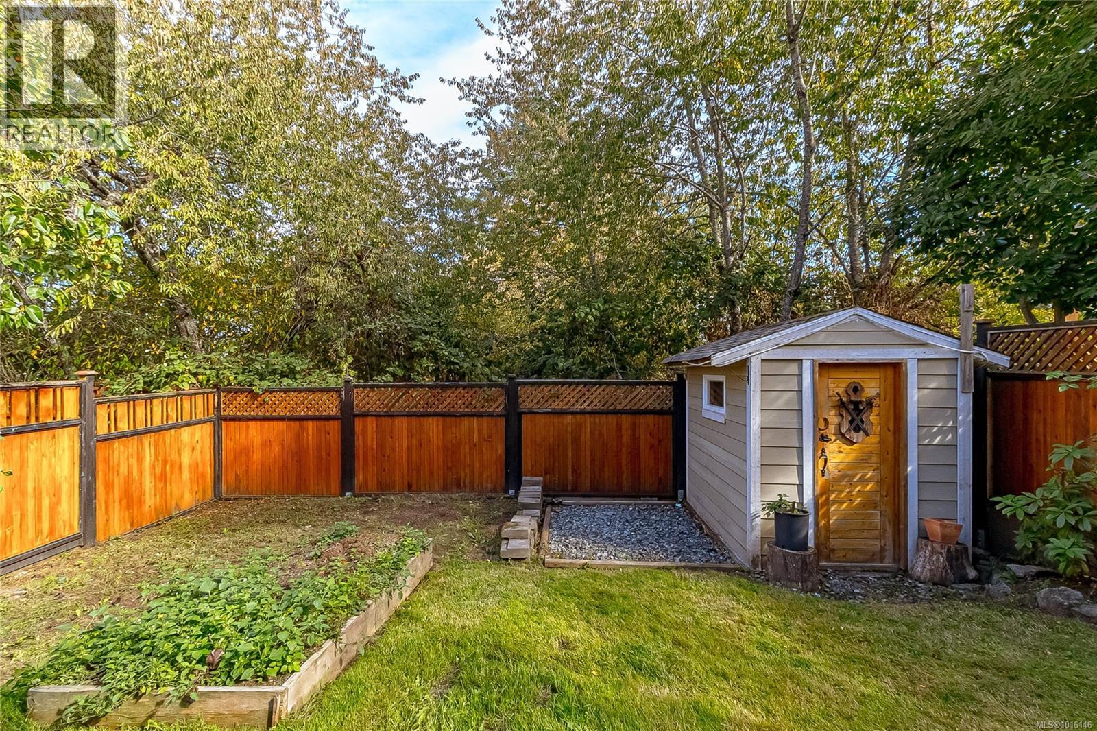  2617 Country Terrace, Langford