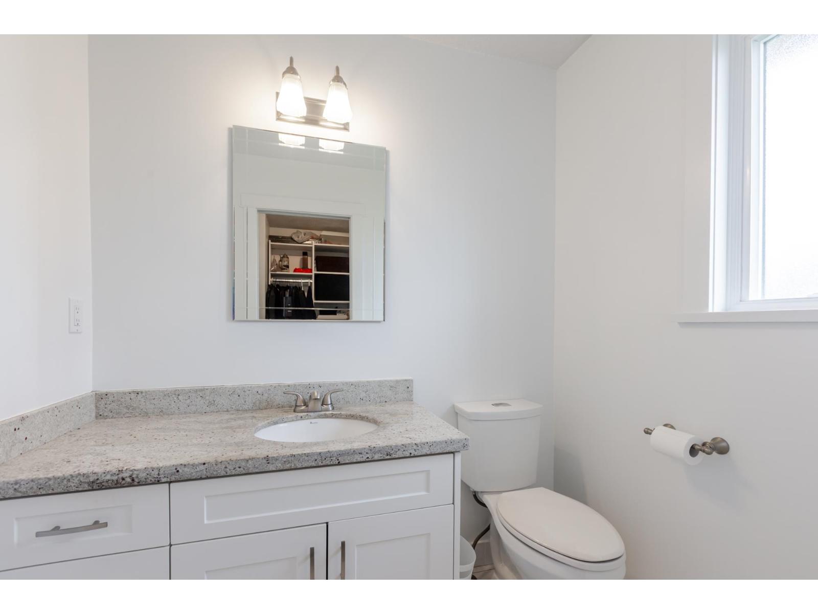 2389 WAKEFIELD DRIVE, Langley