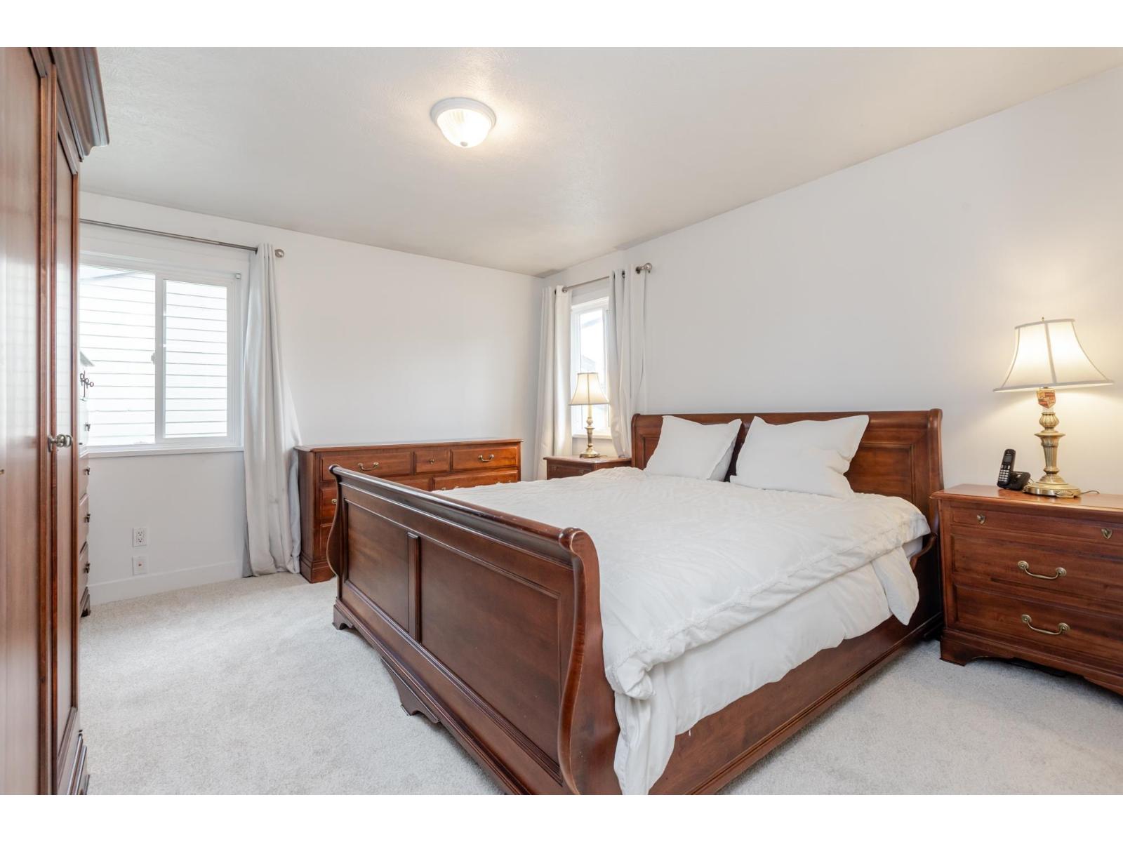 2389 WAKEFIELD DRIVE, Langley