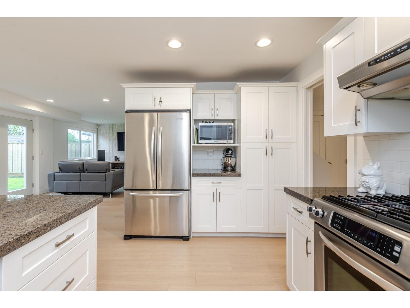 2389 WAKEFIELD DRIVE, Langley