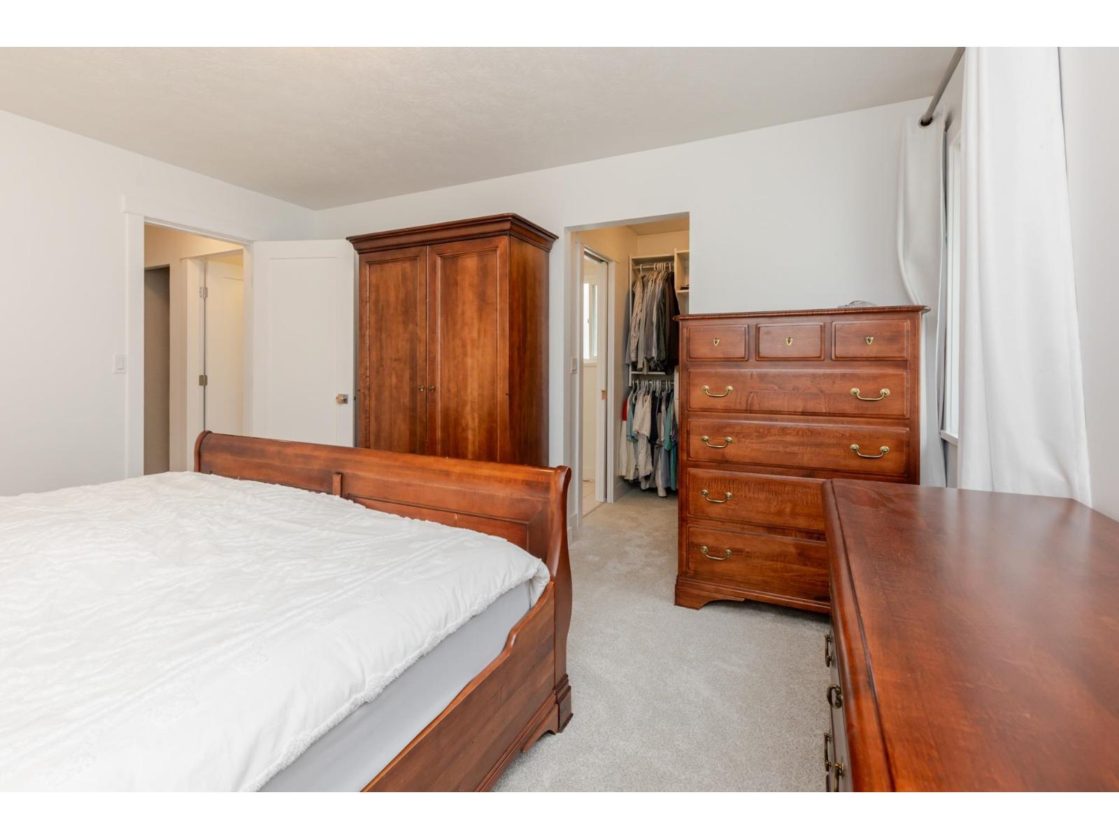 2389 WAKEFIELD DRIVE, Langley