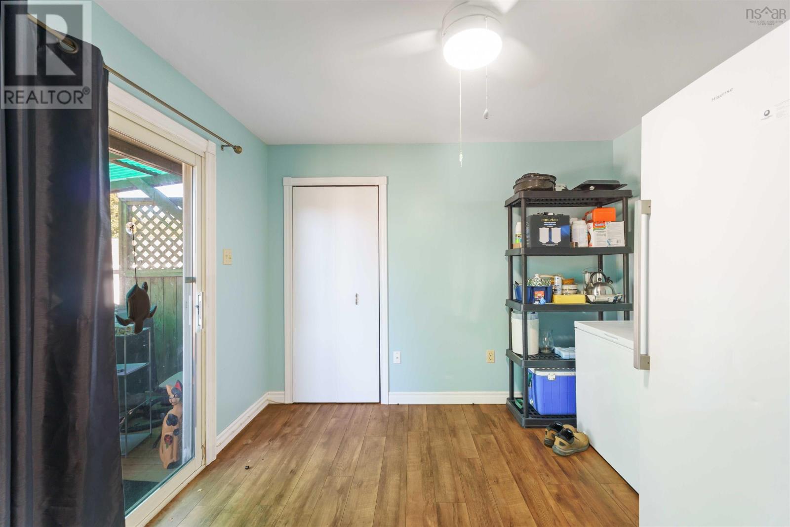 Single Family House Bungalow for Sale in  Highway  Somerset 