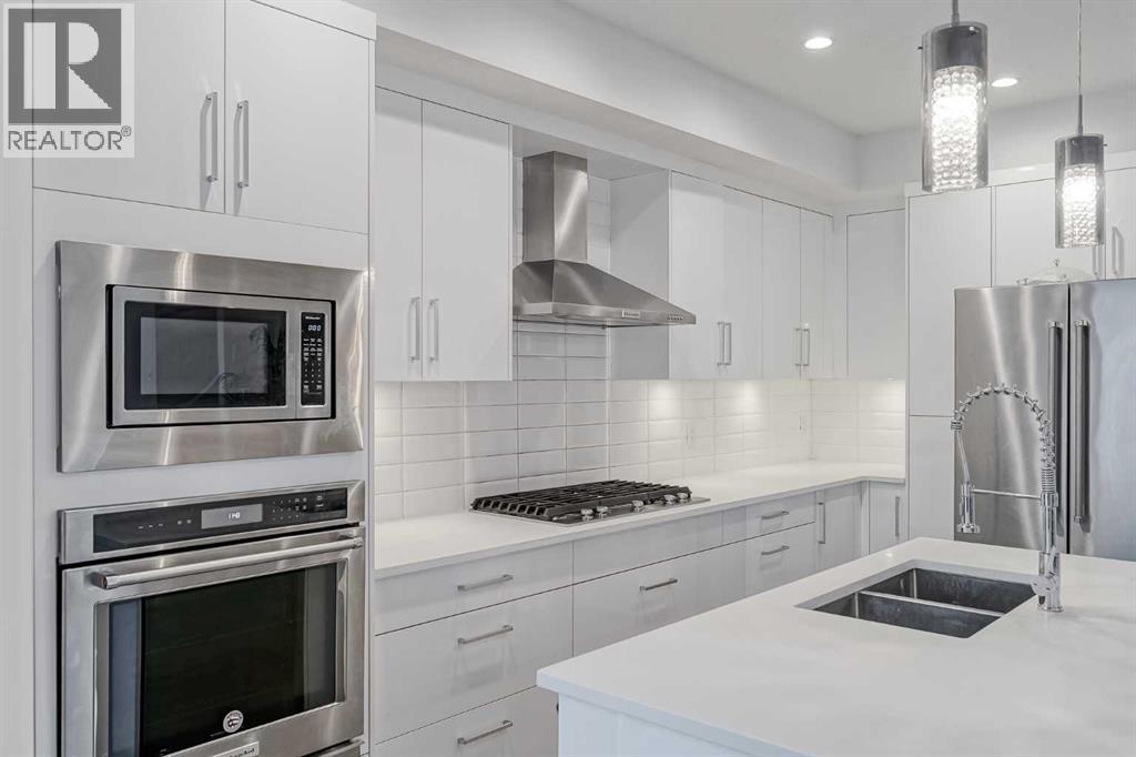 Single Family House for Sale in    Avenue NE Tuxedo Park Calgary 