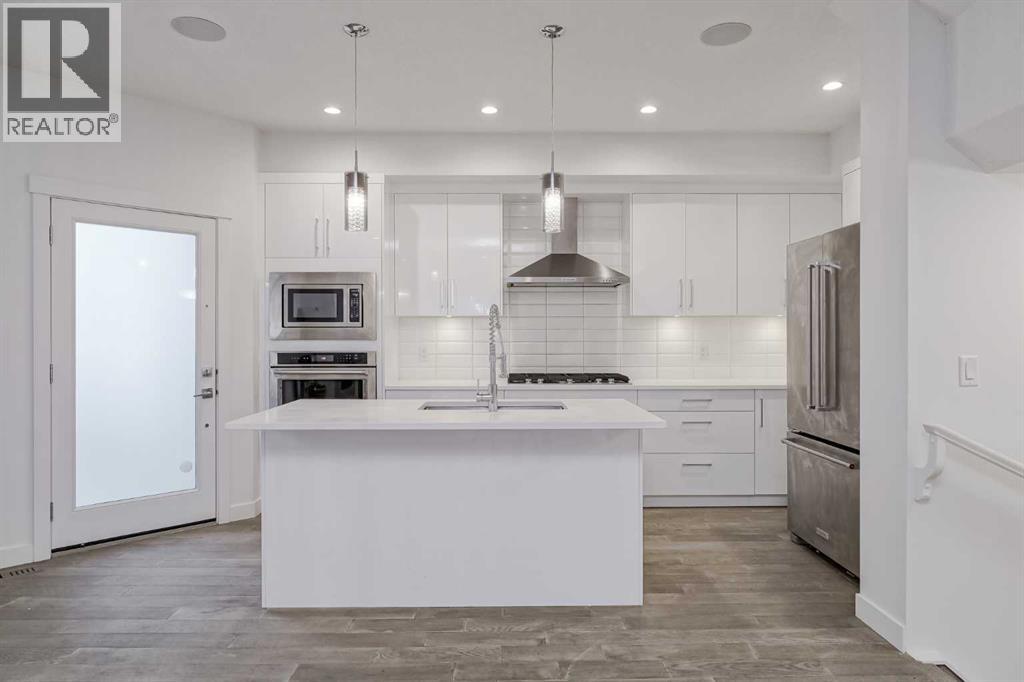 Single Family House for Sale in    Avenue NE Tuxedo Park Calgary 